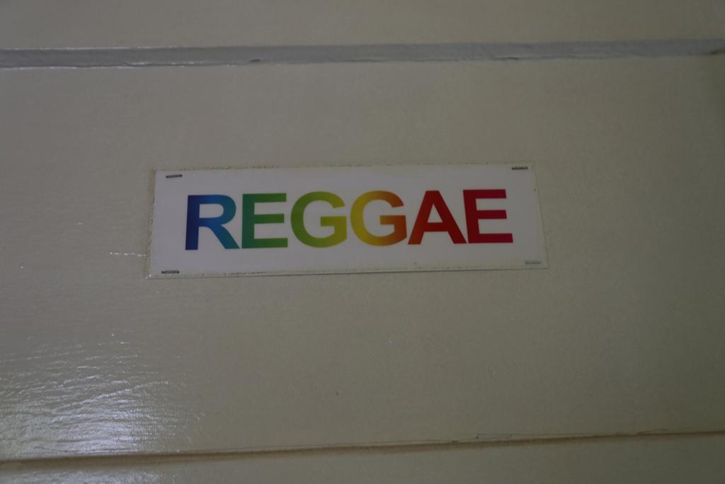 Reggae Hostel Кингстон Экстерьер фото