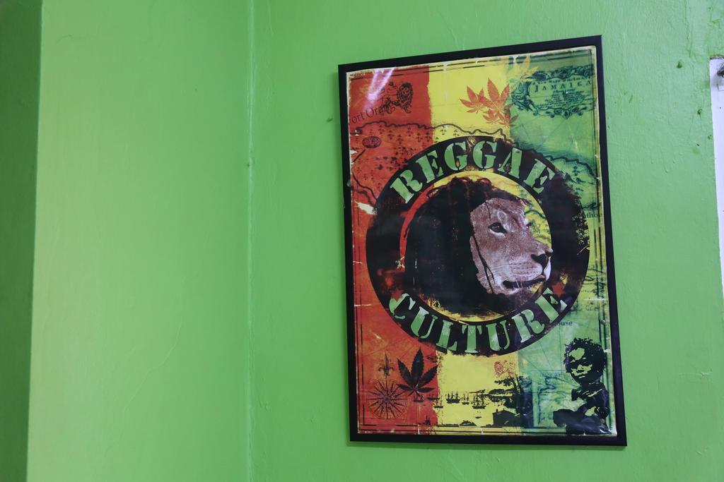 Reggae Hostel Кингстон Экстерьер фото